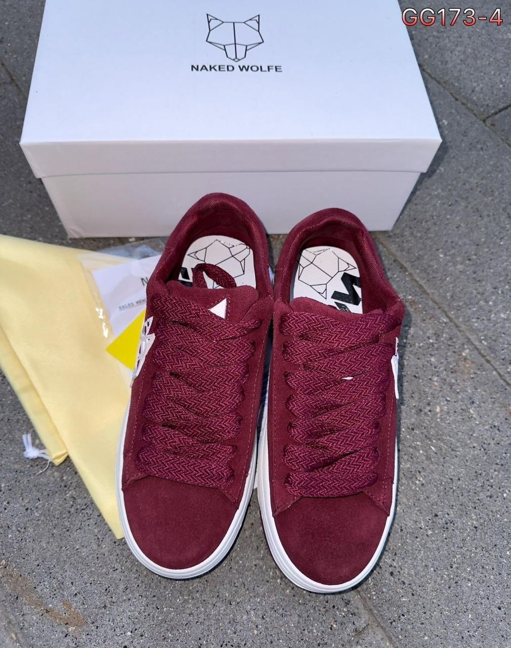 ,замшевые кроссовки,замшевые кеды адидас,puma suede коллаборации,кроссовка мужской