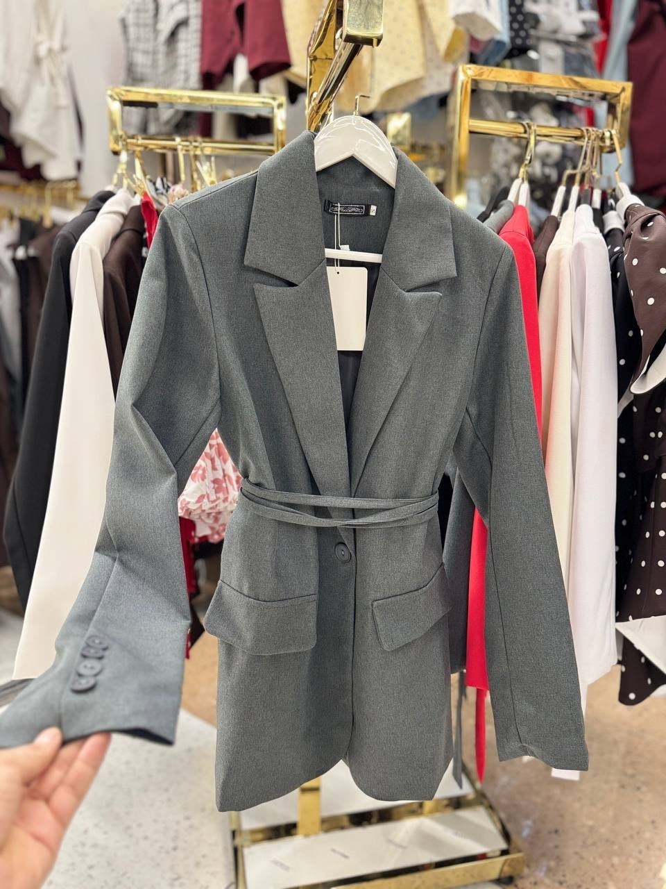 пиджак,пиджак оверсайз,жакет с поясом,женский пиджак,костюм женский