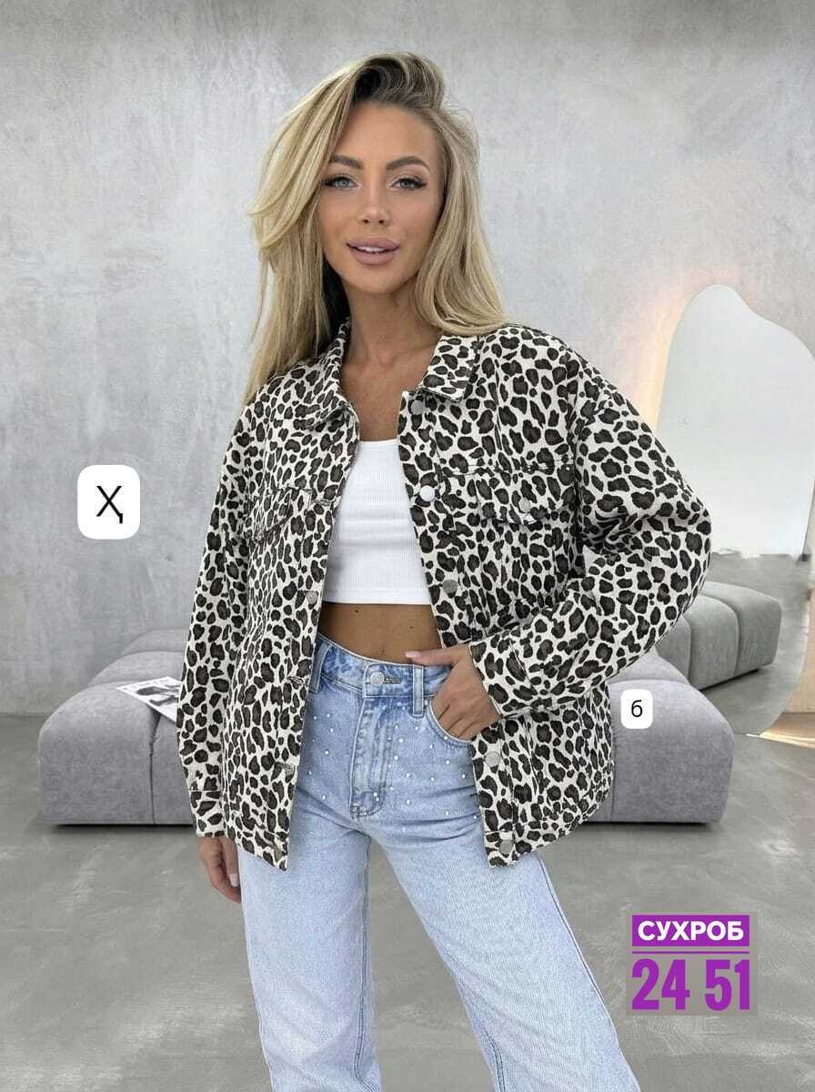 джинсовая куртка с принтом,джинсовая куртка,куртка с принтом,стильная куртка,джинсовая куртка с микки маусом