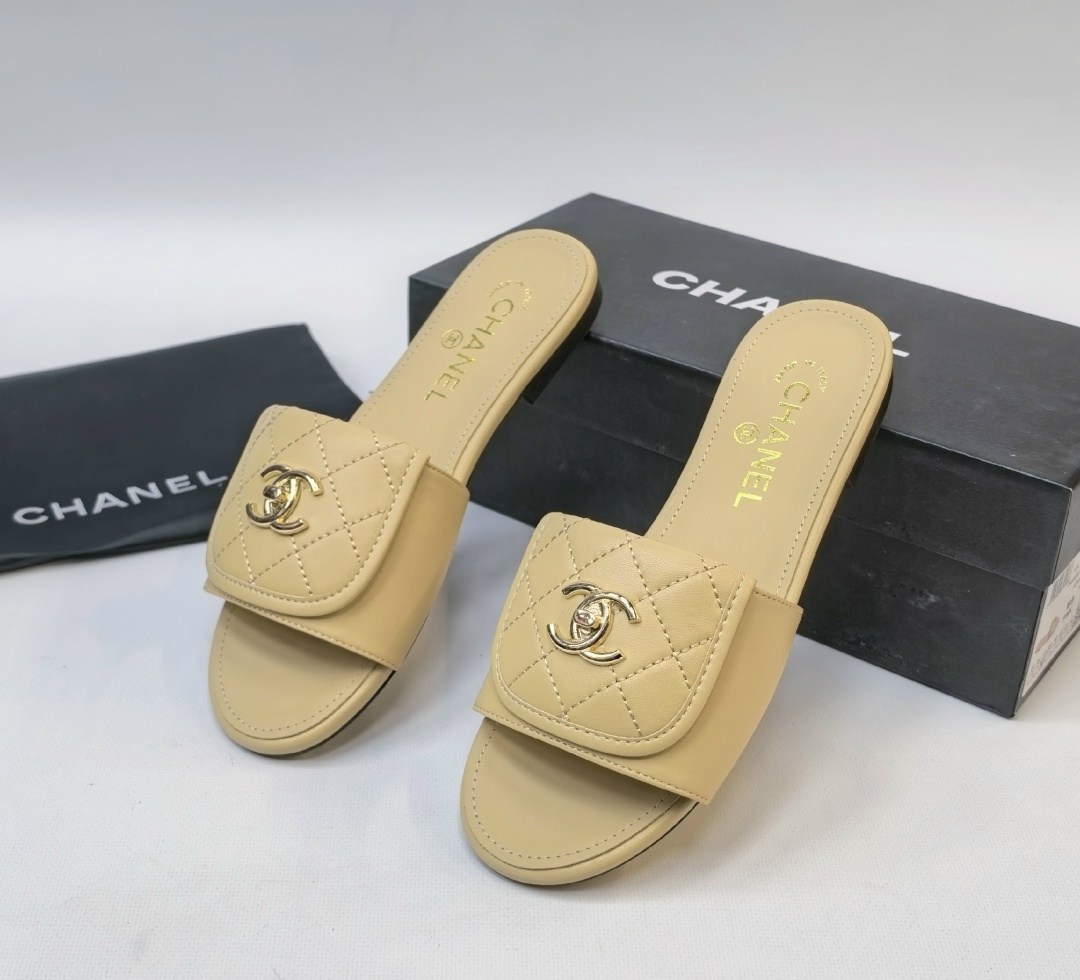 шлепанцы chanel,шлепки шанель женские,шлепки шанель,тапочки женские chanel,тапочки chanel