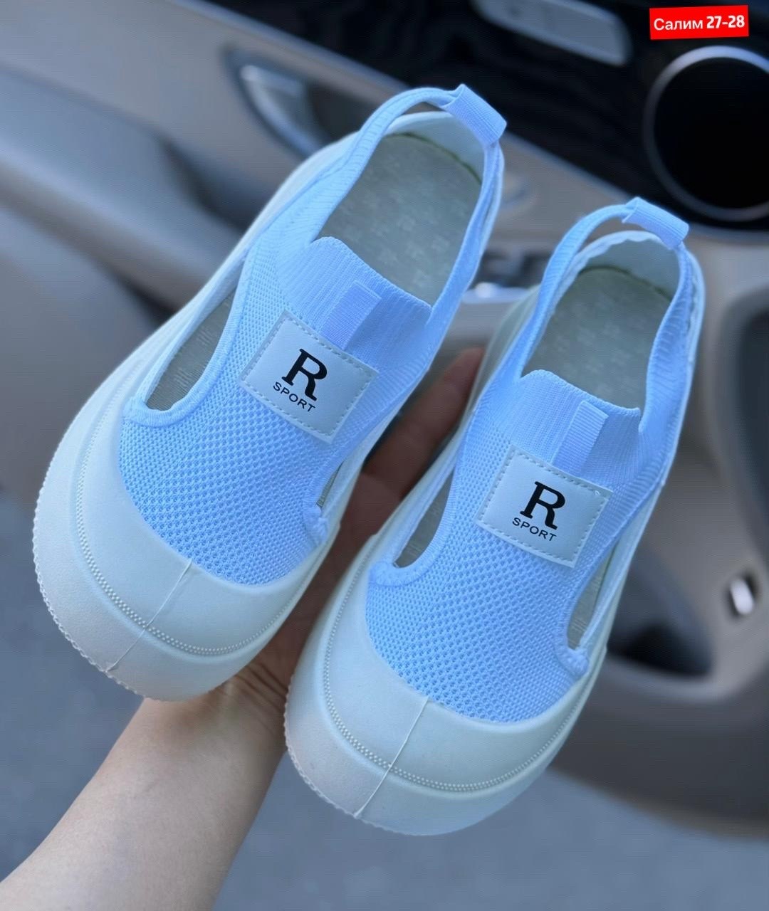 женские кроссовки,,стильные босоножки,парусиновая ,женские обуви