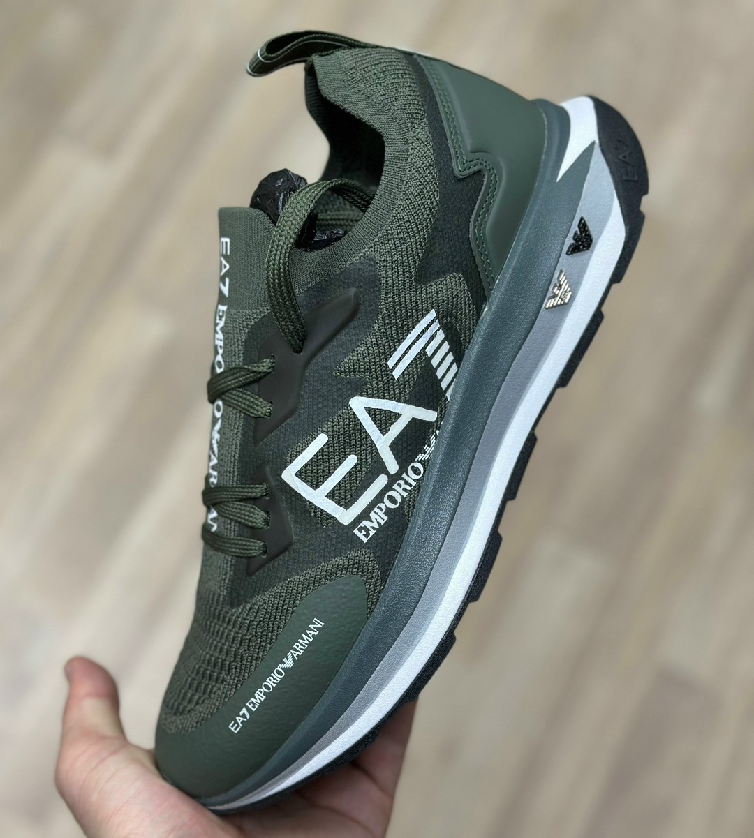 ,кроссовки boss,кроссовки hugo,мужские кроссовки,серые кроссовки