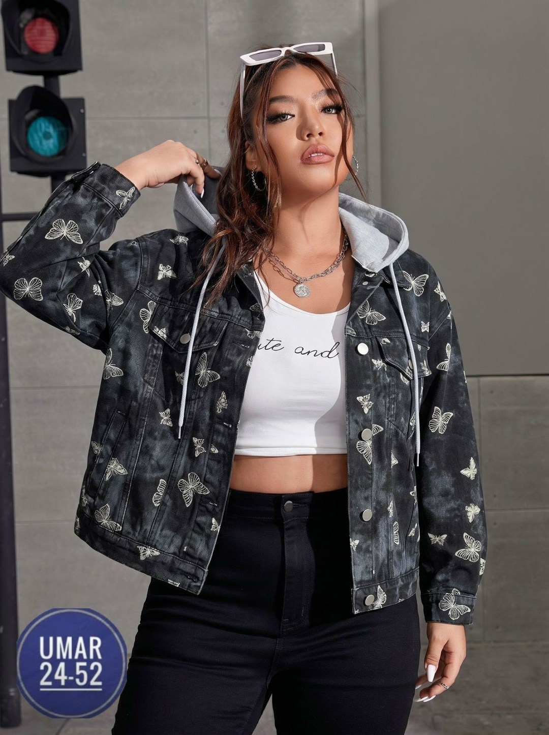 джинсовая куртка,джинсовая куртка с карманами,женская джинсовая куртка,джинсовая куртка с принтом,модные джинсовые куртки