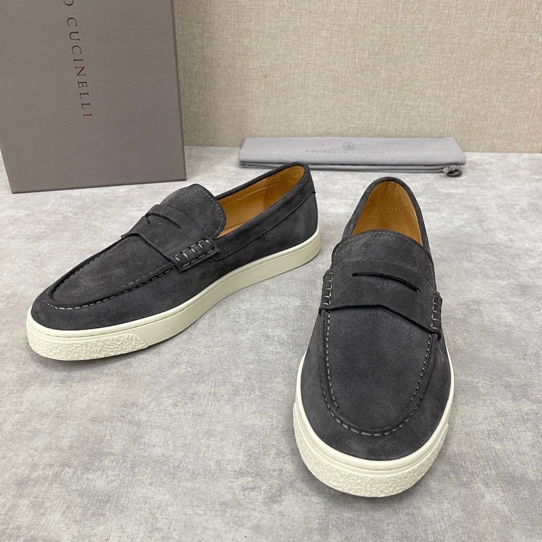 замшевые лоферы brunello cucinelli,лоферы мужские loro piana,лоферы с белой подошвой мужские brunello cucinelli,лоферы мужские замшевые,лоферы мужские натуральная замша