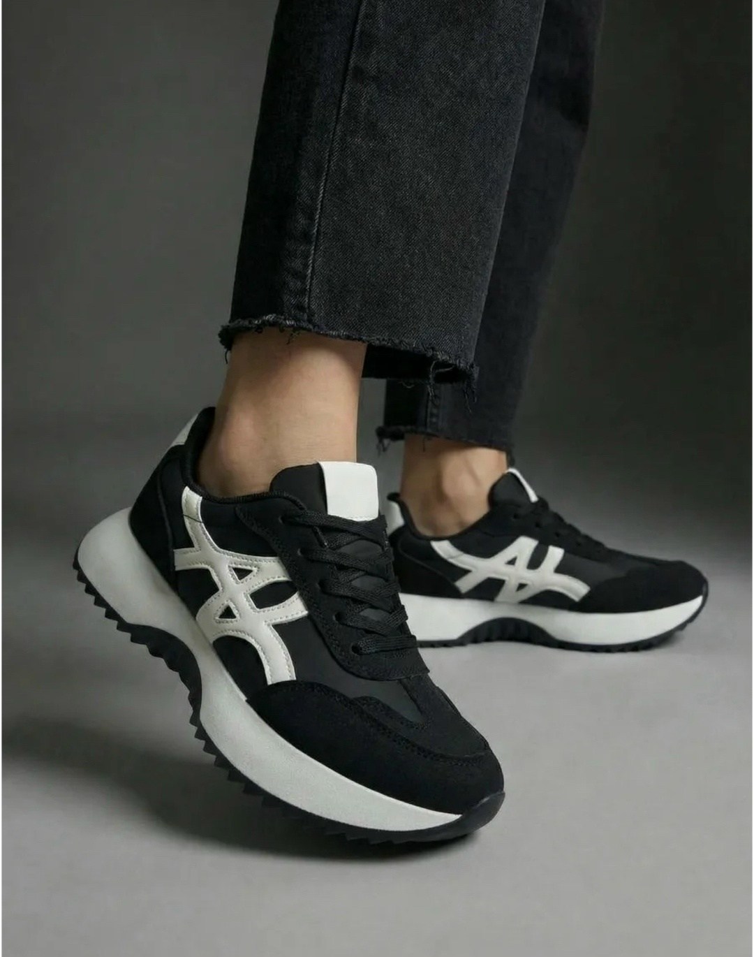 кроссовки женскиe,,спортивная ,повседневные кроссовки,модные кроссовки