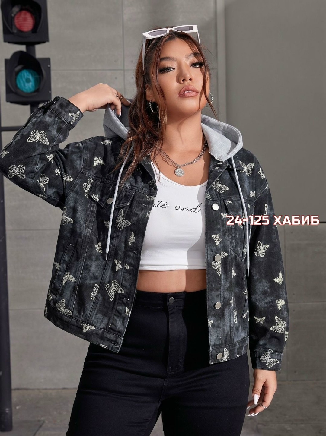 джинсовая куртка,женская джинсовая куртка большого размера,джинсовая куртка с карманами,женская джинсовая куртка,повседневная куртка