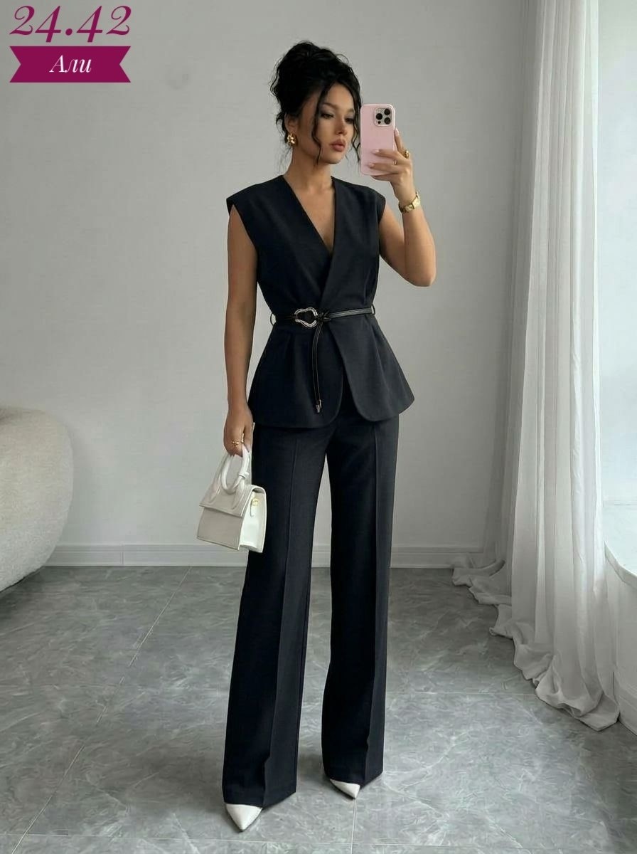 брючный костюм с жилетом chica chic,брючный костюм с жилетом деловой вечерний chica chic,брючный костюм с жилетом деловой chica chic,женский стильный брючный костюм двойка с жилеткой,брючный костюм эл