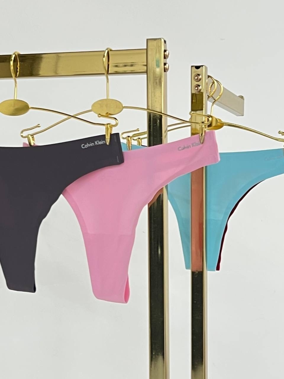 нижнее белье стринги,трусики женские стринги,нижнее белье женские стринги,женская трусы,женские трусики