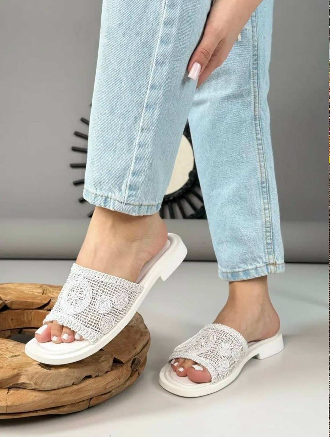 ,вязаные босоножки,вязаная ,женские шлепанцы,белые шлепанцы