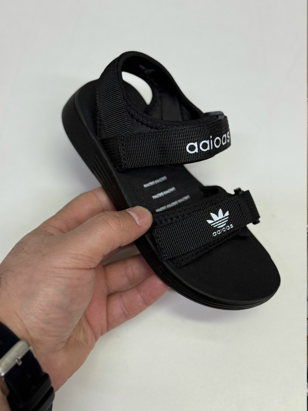 сандалии adidas adilette sandal,сандалии adidas,сандалии adidas adilette,сандалии adidas мужские,сандалии адидас