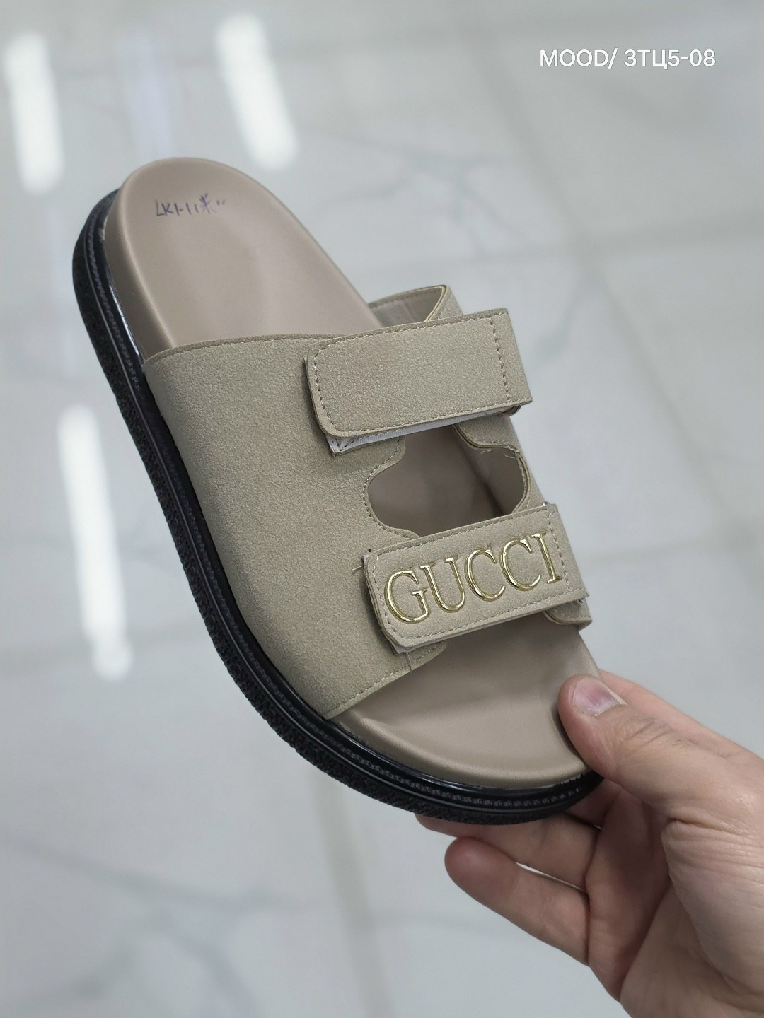 ,шлепанцы женские,шлепки фенди,шлепки женские,тапочки модные