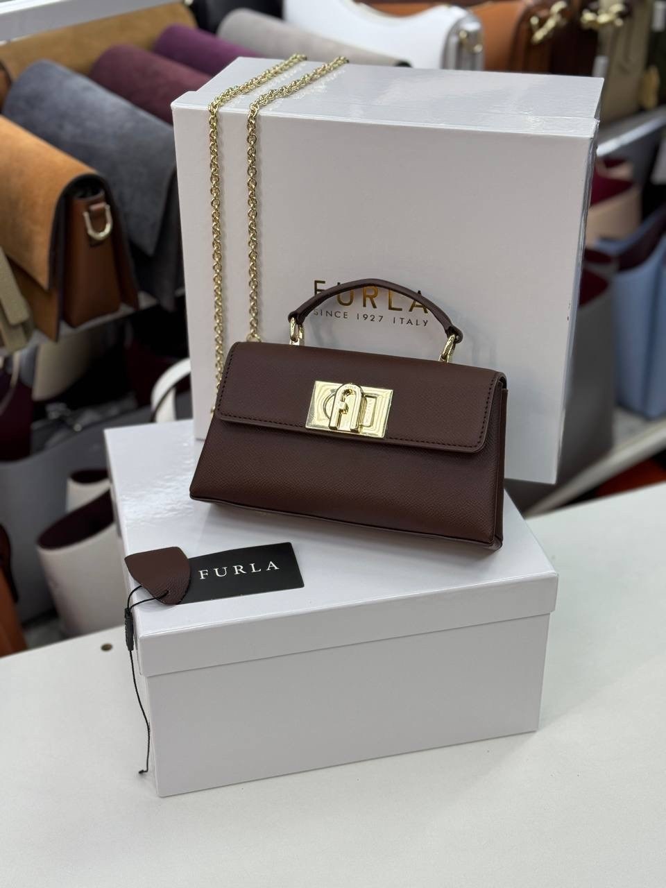 сумка furla,сумка furla 1927,женская светло-зеленая сумка furla 1927 furla,furla мини-сумка 1927 зеленый,furla маленькая сумка через плечо 1927, зеленый