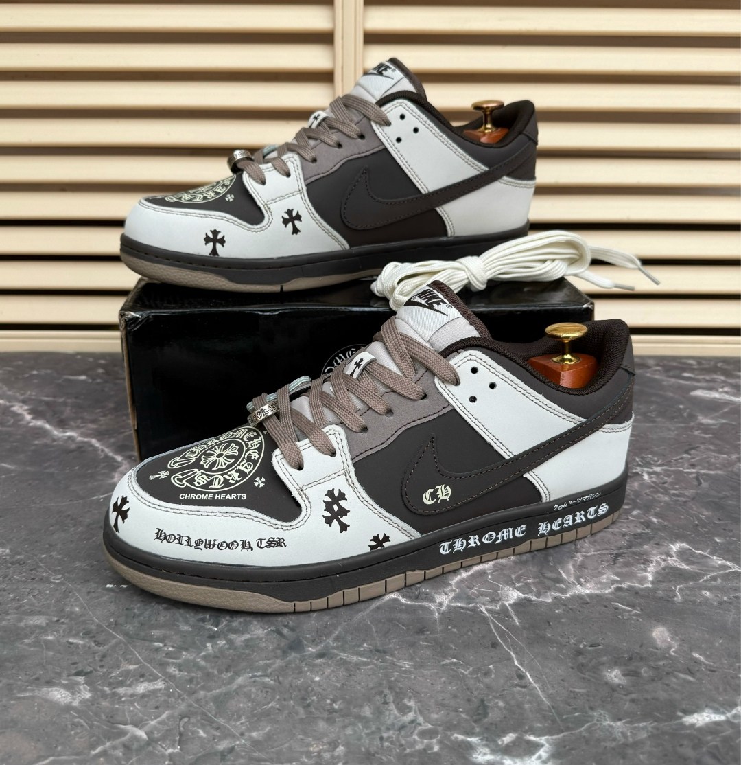 кроссовки nike sb dunk low chrome hearts,кроссовки chrome hearts x nike sb dunk low,кроссовки chrome hearts,кроссовки sb dunk low chrome hearts,кроссовки nike dunk chrome hearts