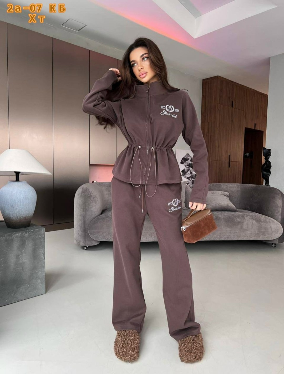 бежевый костюм,женские костюмы,женский спортивный костюм,женский костюм тройка,спортивный костюм