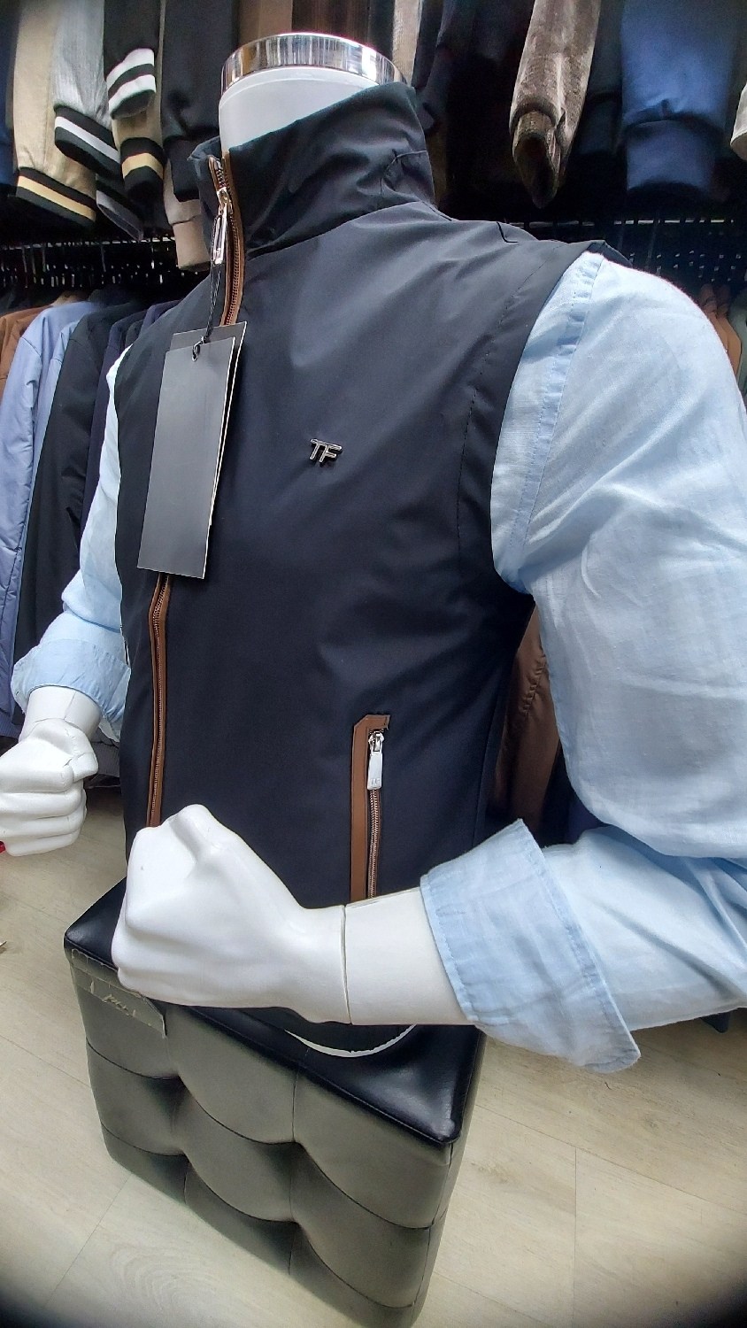 мужские жилеты,жилет двусторонний,жилетка,жилет,безрукавка мужская