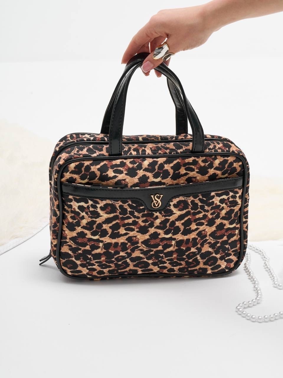 дорожная косметичка виктория сикрет,косметичка victoria's secret,косметичка кейс виктория сикрет,виктория сикрет косметичка,косметичка