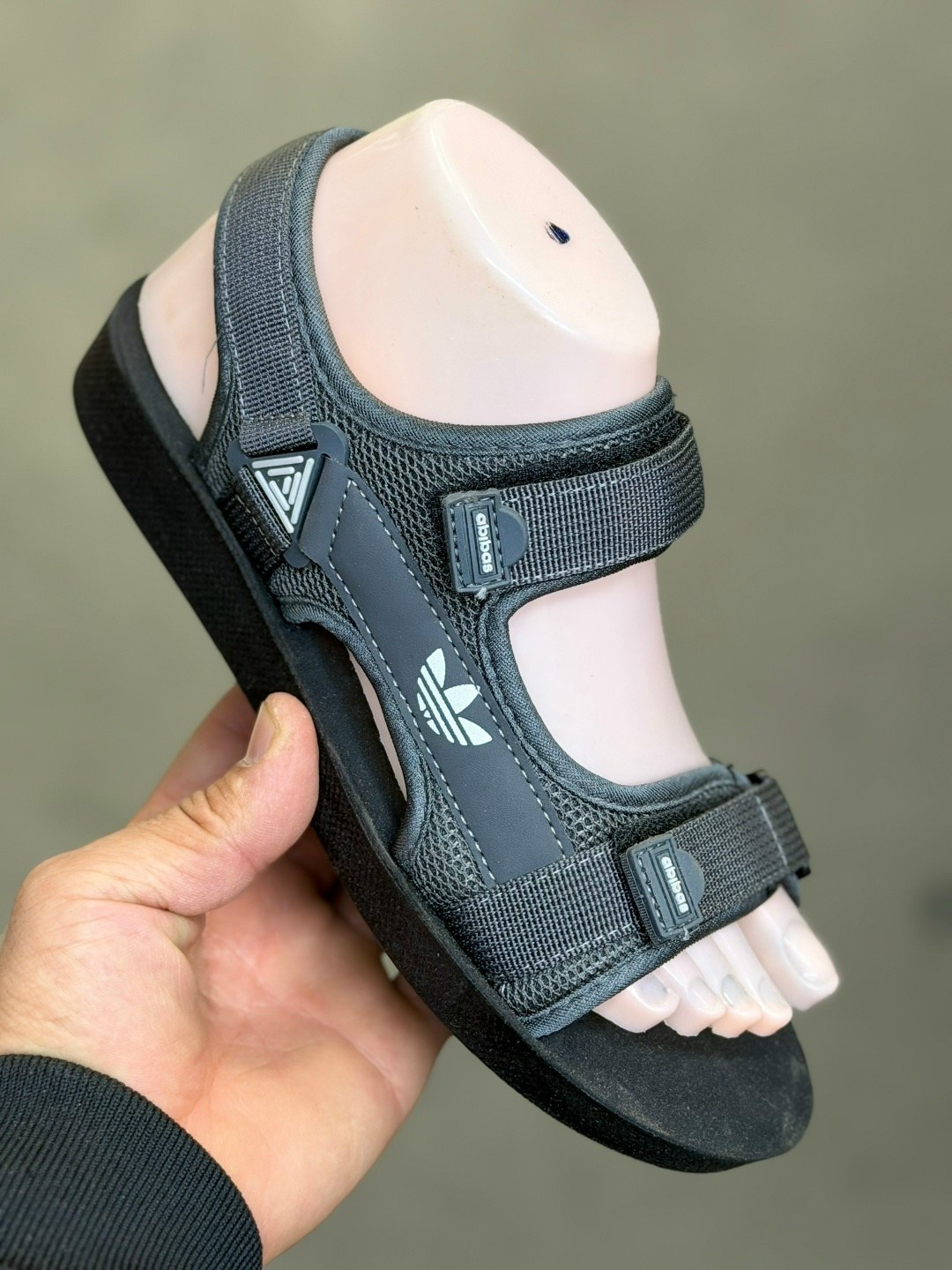 сандалии adidas,сандалии,спортивные босоножки,сандали,босоножки сандали