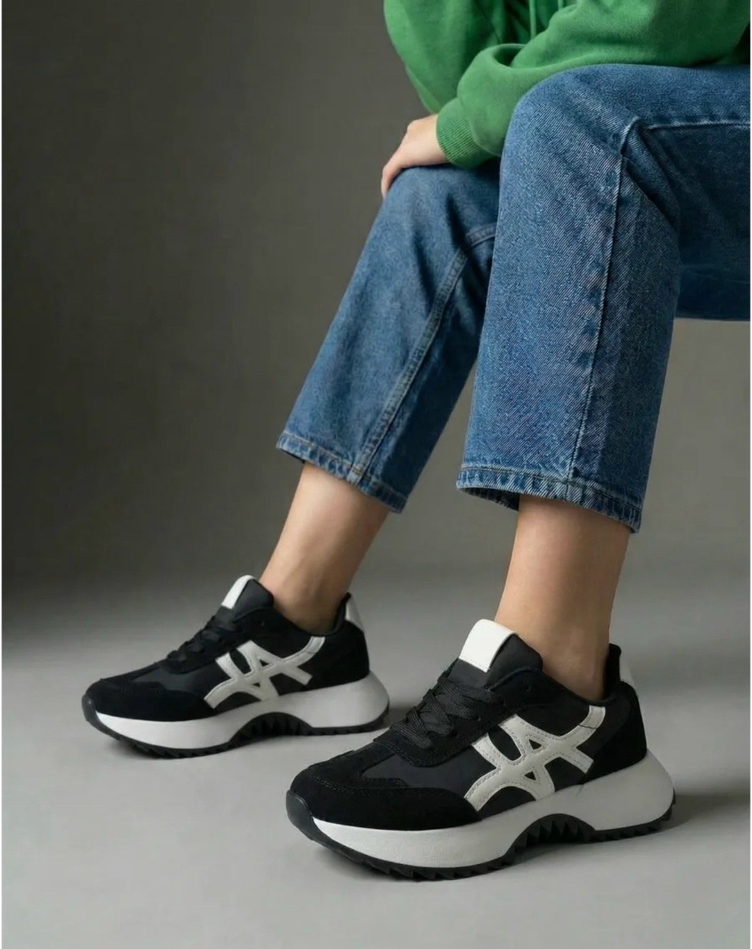 кроссовки женскиe,,спортивная ,повседневные кроссовки,модные кроссовки