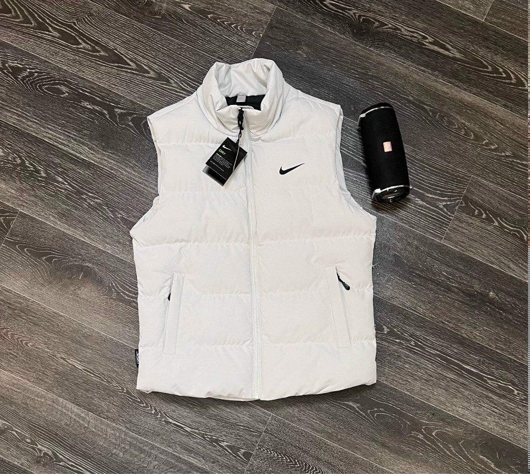 жилетка мужская,жилетка nike,жилет,жилетка двухсторонняя,жилетка найк зеленая