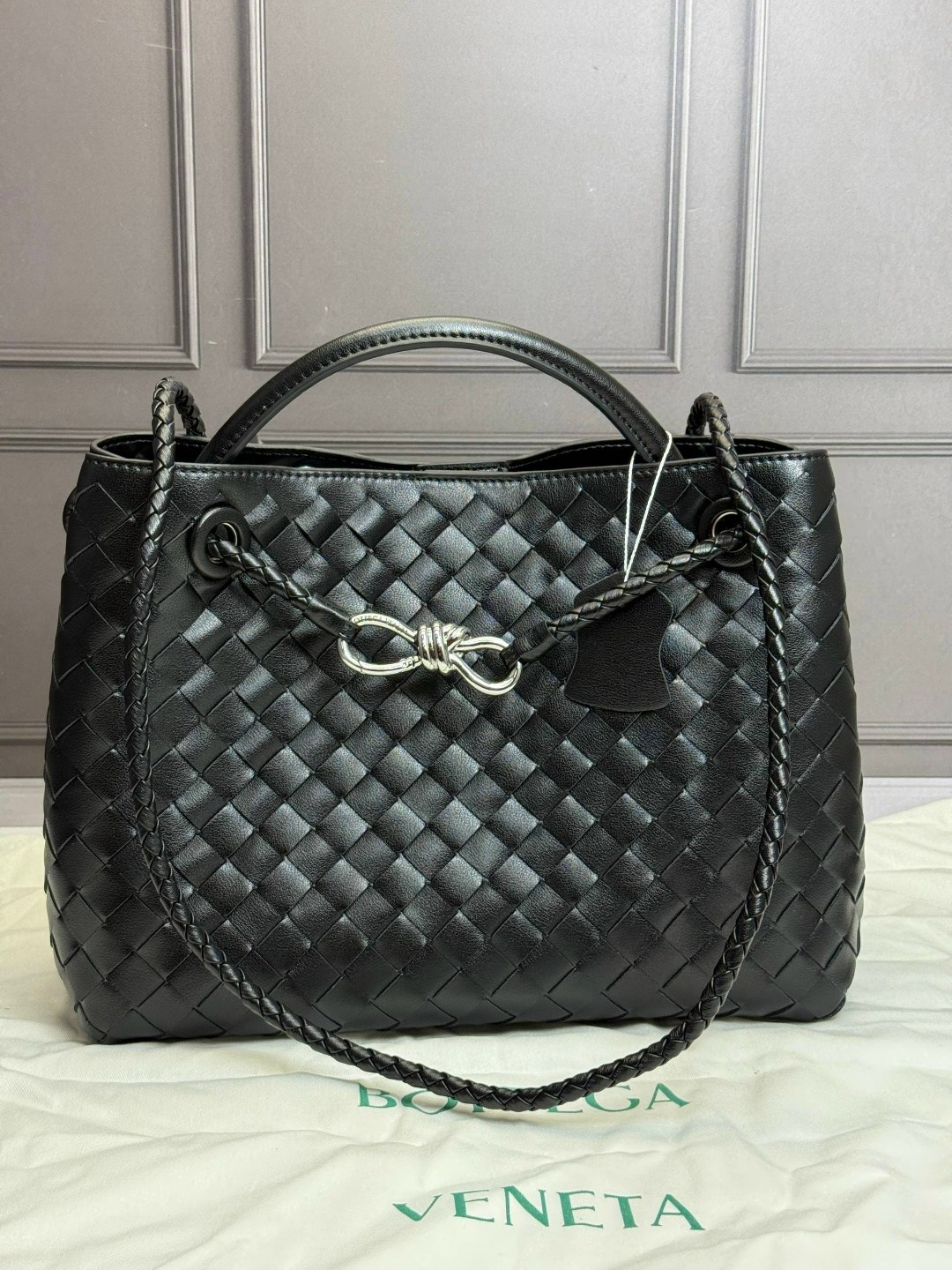 женская сумка bottega veneta,женская сумка bottega veneta черная,сумка bottega veneta,сумка боттега венета,сумка bottega veneta roma