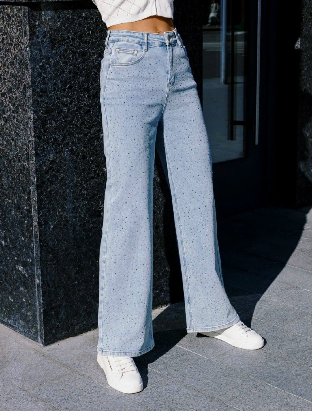 женские джинсы,джинсы стразы,женские джинсы со стразами,джинсы со стразами женские модные,модные джинсы