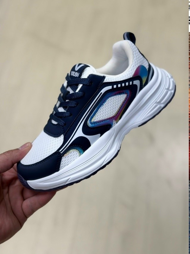 кроссовки,женские кроссовки,кроссовка,спортивная ,модные кроссовки