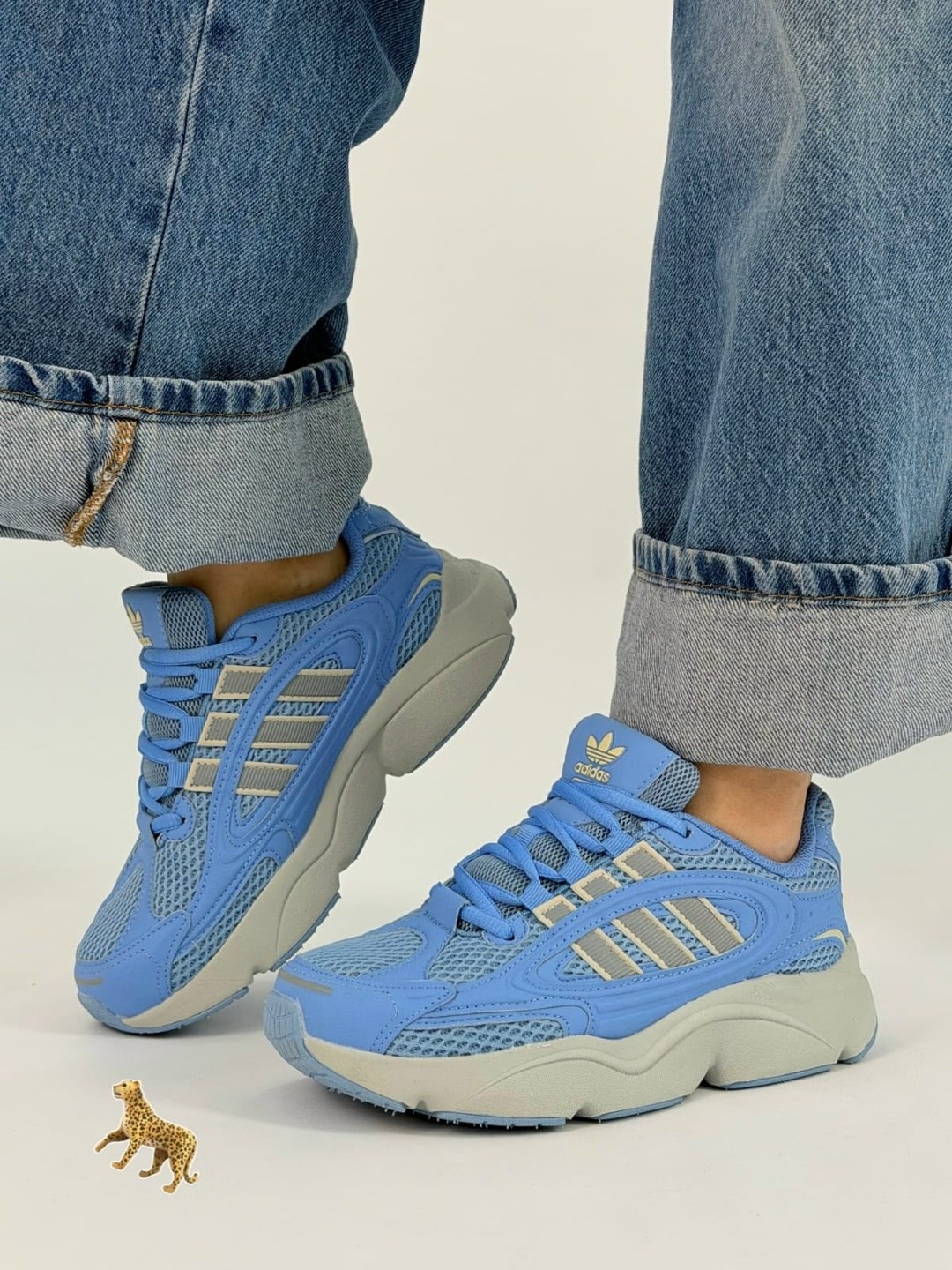 кроссовки адидас голубые женские,кроссовки adidas,адидас ориджинал фалькон кроссовки,кроссовки,женские кроссовки adidas