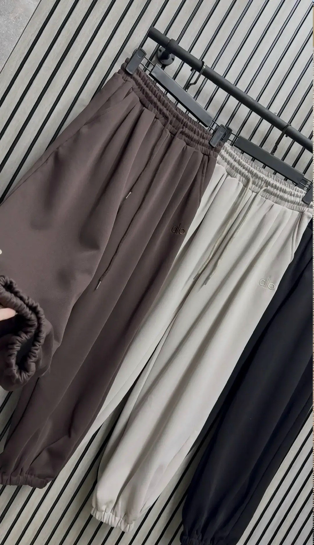 повседневные спортивные брюки,спортивные брюки,спортивные штаны,модные штаны,брюки штаны