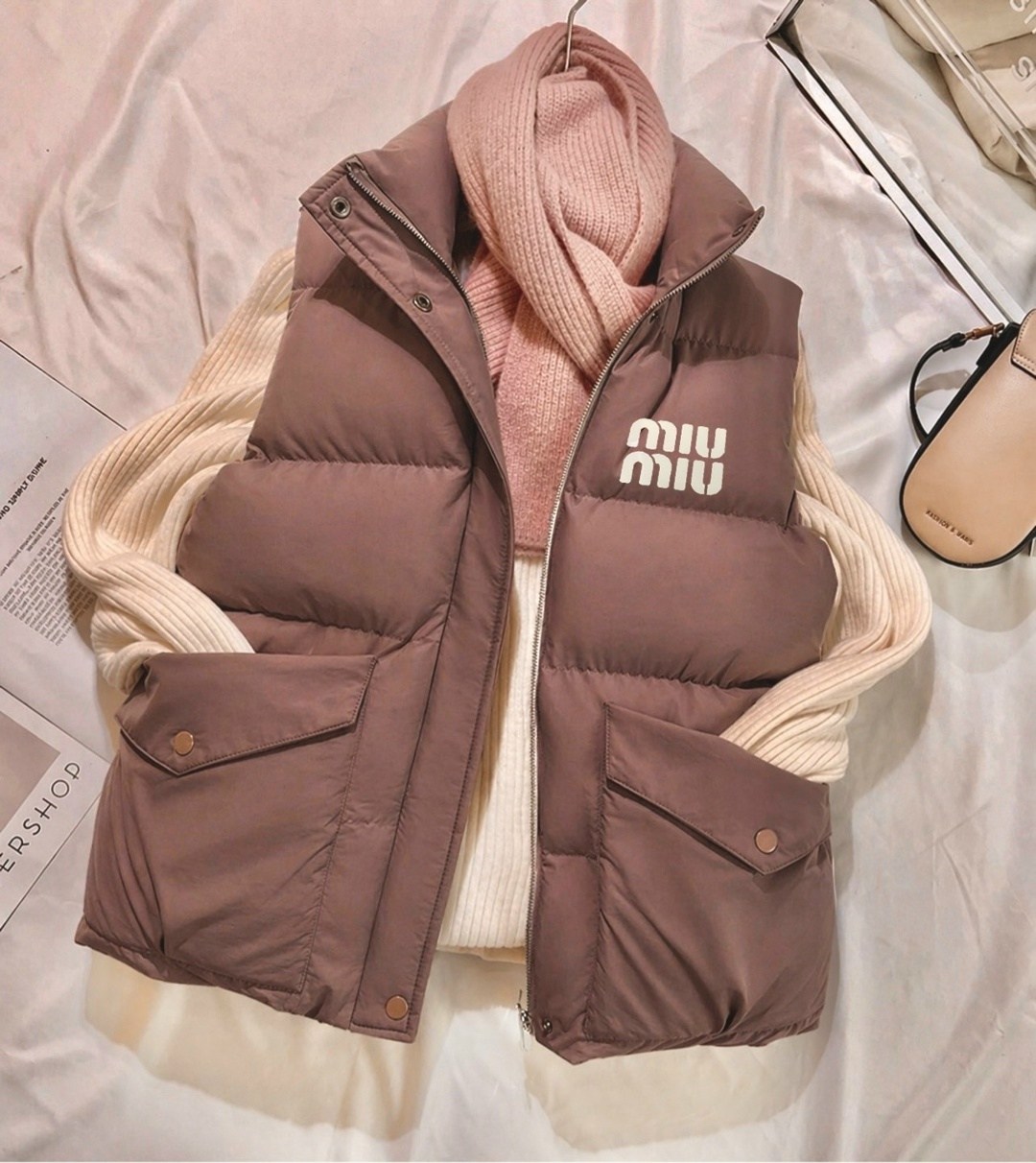 жилет adidas,жилет женский adidas,утепленный жилет adidas,жилетка adidas,жилет утепленный adidas sportswear