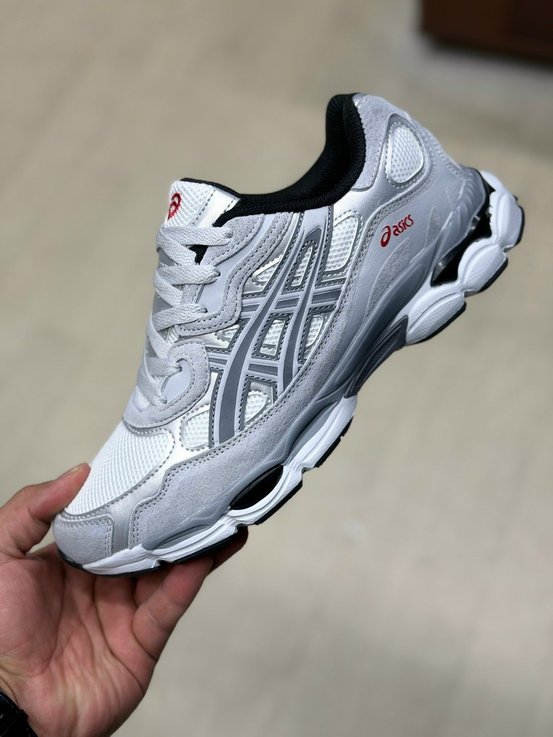 кроссовки asics gel-nyc graphite grey black,кроссовки мужские asics,кроссовки asics,кроссовки asics gel nyc,спортивная