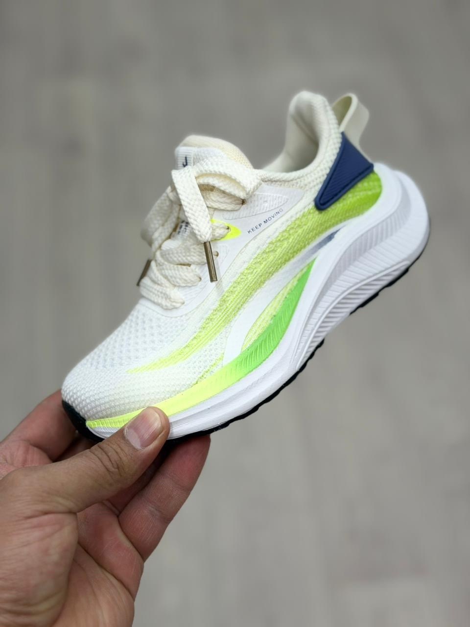 кроссовки женские,кроссовки,кроссовки для женщин,дышащие кроссовки,спортивная