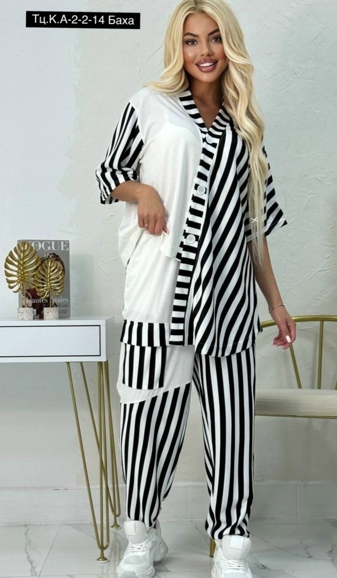 костюм двойка женская,модные костюмы,костюм в тонкую полоску женский,брючные костюмы женские,женские костюмы