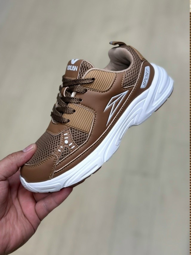 кроссовки,женские кроссовки, кроссовки женские,кроссовки модные,спортивная