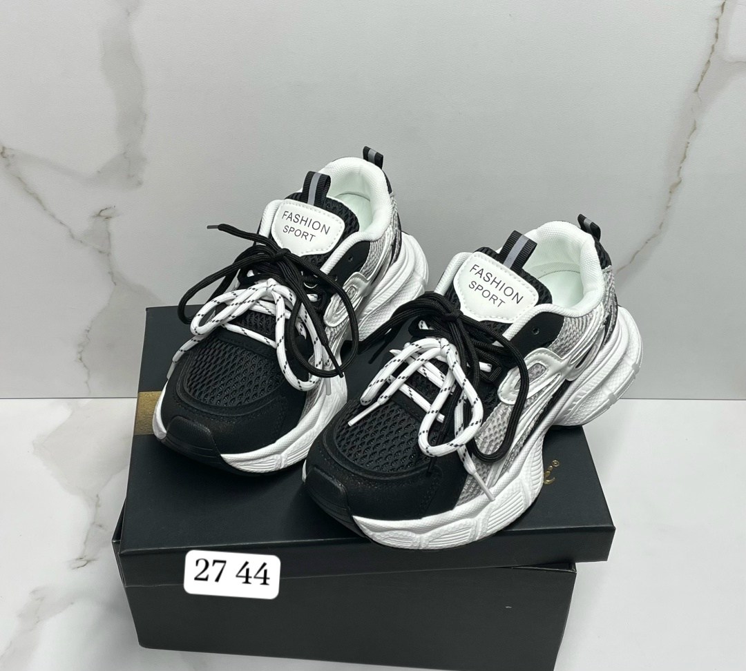 кроссовки женские,кроссовки брендовые,кроссовки для женщин,кроссовки удобные,спортивная