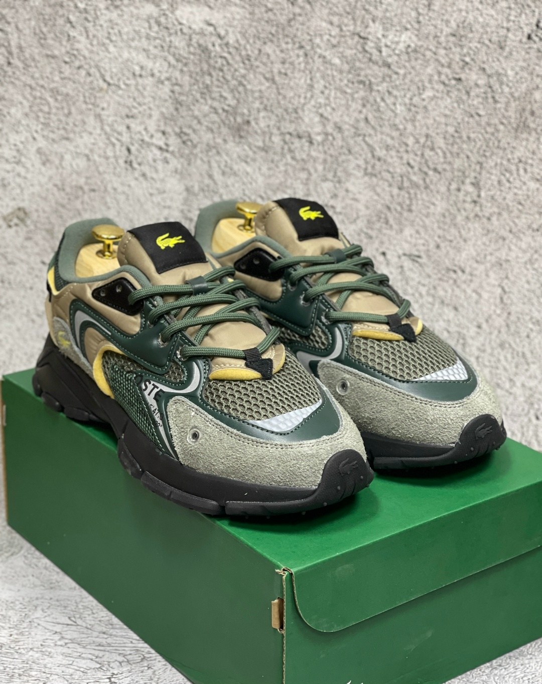 кроссовки lacoste,кроссовки,кроссовки мужские lacoste,мужской кроссовки,кроссовки повседневные