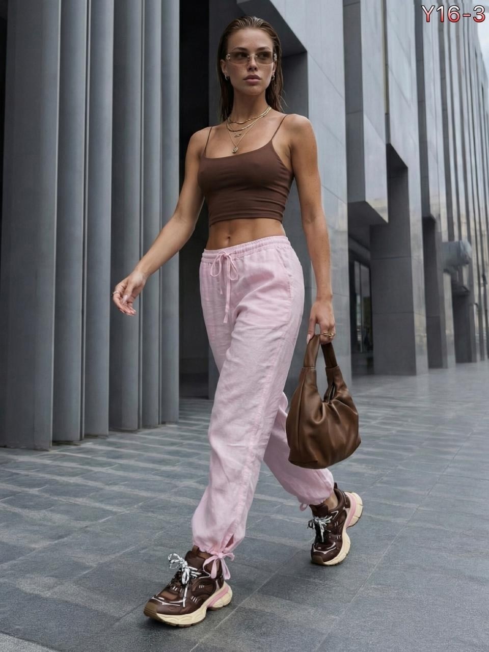 женские кроссовки,массивные кроссовки,повседневные кроссовки,массивные кроссовки женские,оригинальные кроссовки