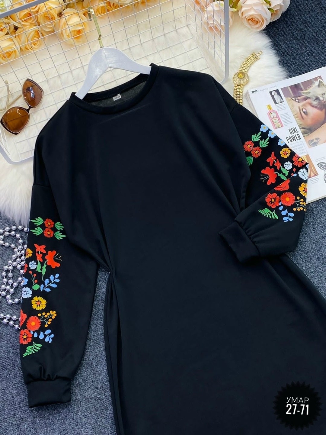 платье ткань трикотаж,платье с вышитыми рукавами,платье в двух расцветка ткань: трикотаж,трикотажные женские платья,платье для женщин