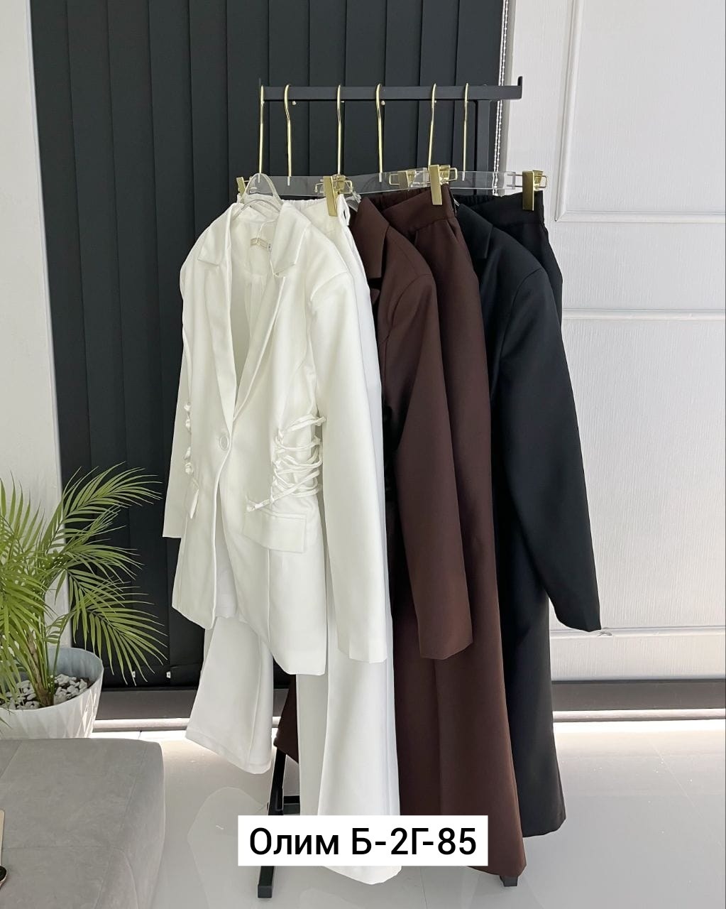 брючный костюм,костюм белый брючный,брючные женские костюмы,стильные костюмы,белый костюм