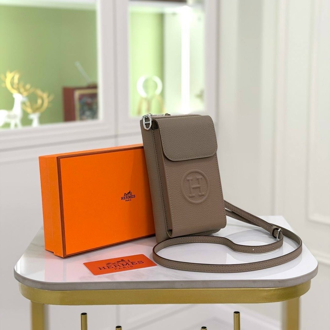 сумка для телефона hermes,hermes сумка для телефона кошелек,сумка женская hermes для телефона,женская сумочка для телефона в стиле hermes кожа натуральная,телефон hermes