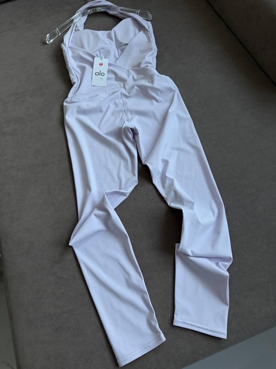 женский комбинезон,комбинезон белый,спортивный комбинезон,комбинезон медицинский,комбинезон