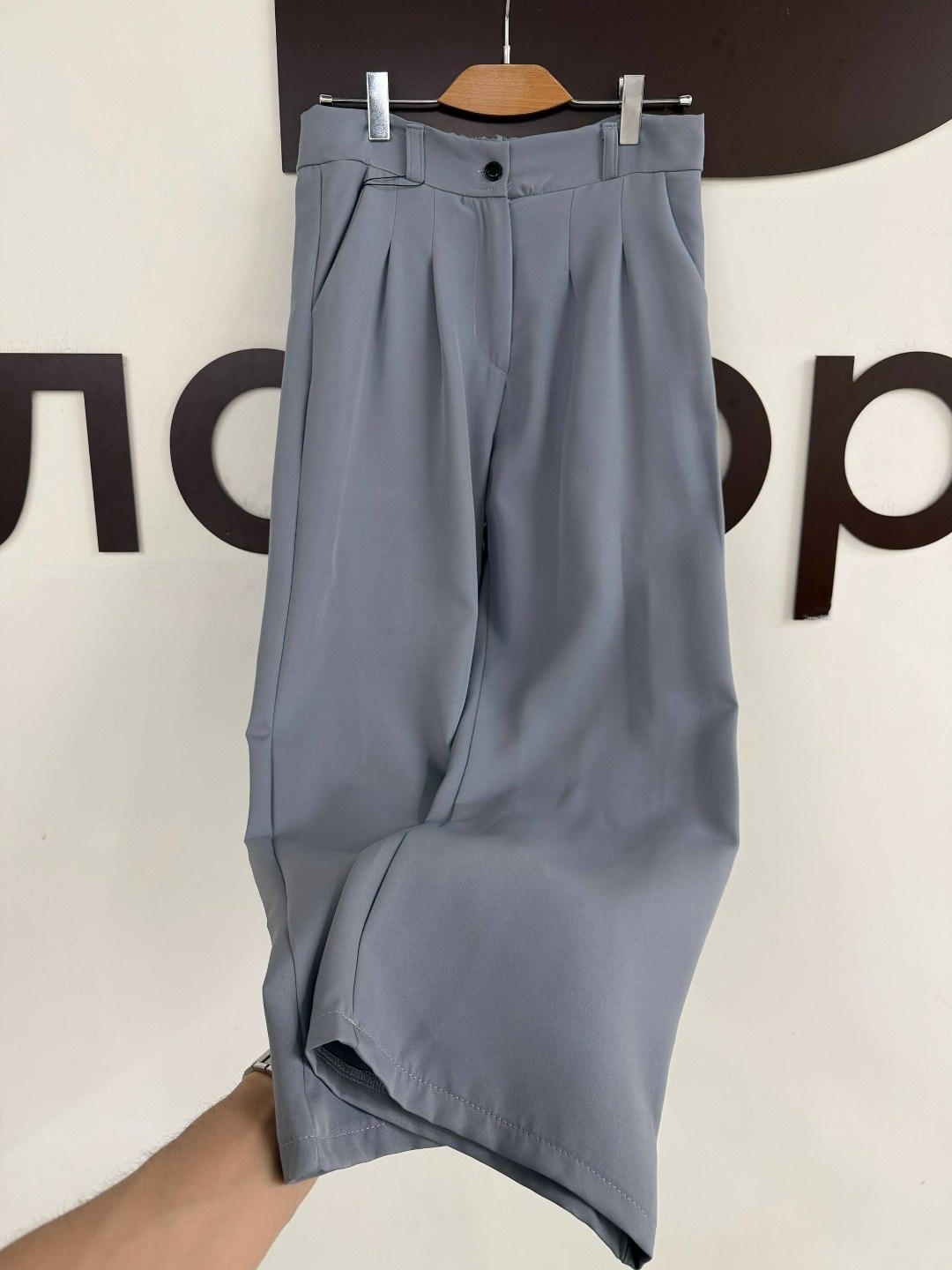 брюки классические,повседневные брюки,брюки свободные,брюки с широкими штанинами,брюки широкие классические