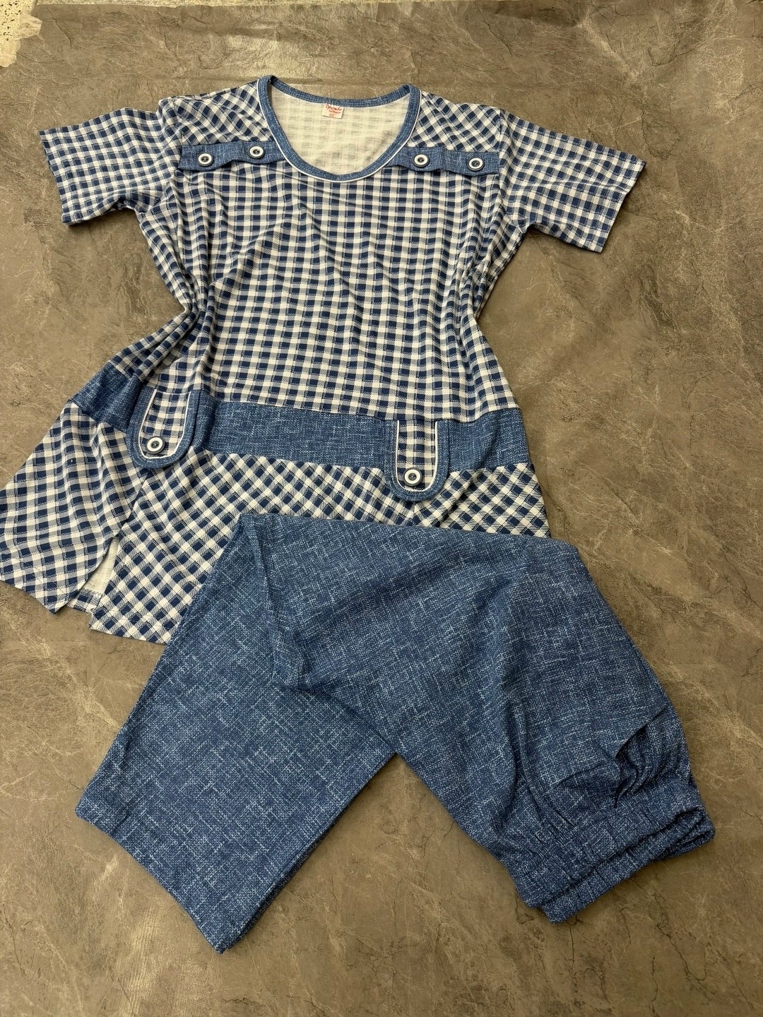 домашний костюм женский с бриджами,домашний костюм с бриджами,костюм домашний женский,костюм домашний трикотажный с бриджами,женский костюм с бриджами