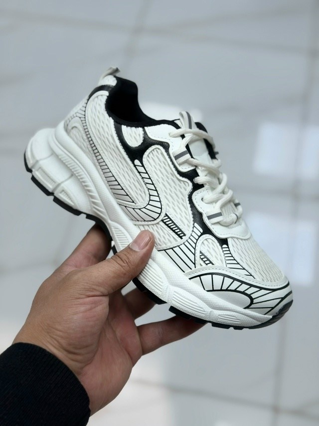 кроссовки женские,женские кроссовки белые,,массивные кроссовки,кроссовка