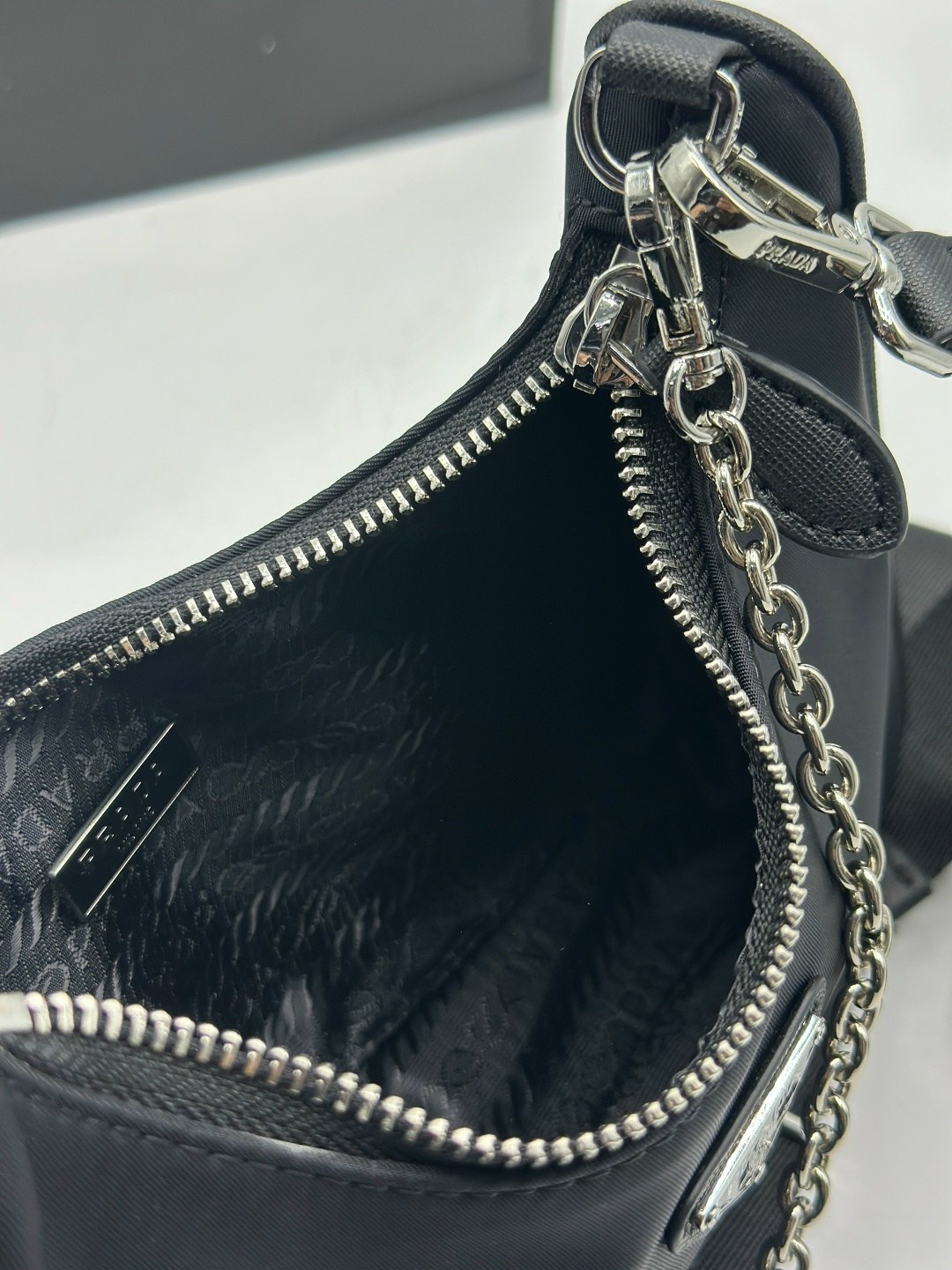 женская сумка prada,сумка prada,prada сумка на плечо,сумка прада милано черная,сумка prada черная