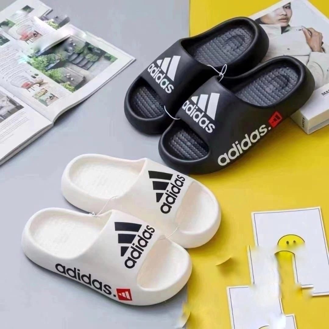 шлепанцы adidas,adidas сланцы,белые тапки адидас,женские шлепанцы,шлепанцы резиновые