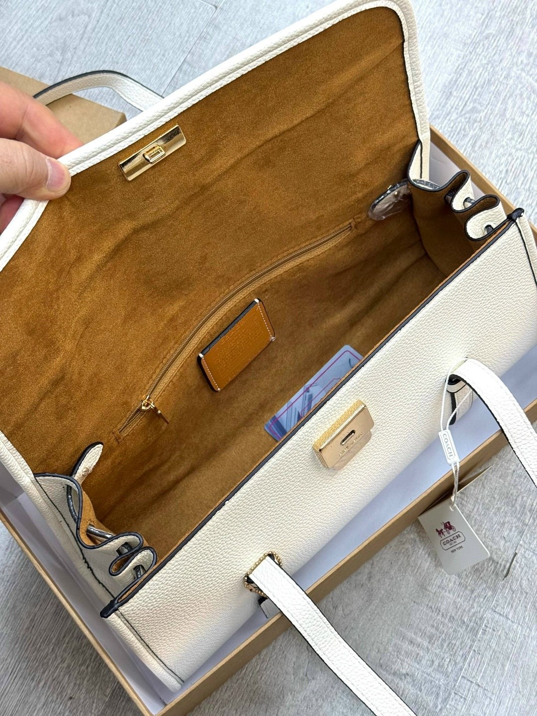 женская сумка coach,сумка,модная сумка,сумка coach,женская сумка