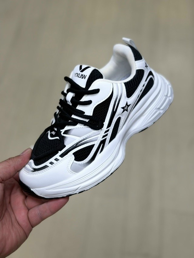 кроссовки,женские кроссовки,кроссовка,спортивная ,модные кроссовки