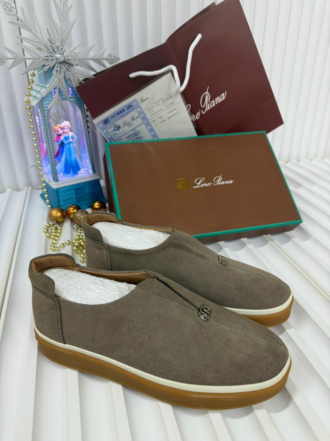 ,замшевые лоферы loro piana,мужские лоферы loro piana,лоферы loro piana,лоферы мужские замшевые