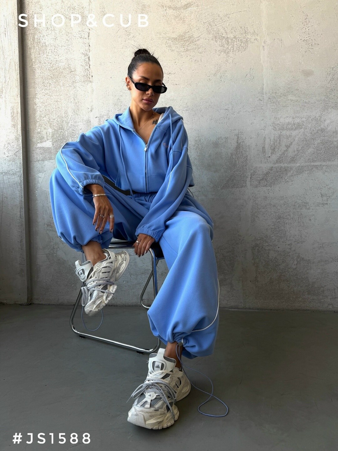 спортивный костюм женский,повседневный спортивный костюм,спортивный костюм oversize,костюм спортивный оверсайз,стильные спортивные костюмы