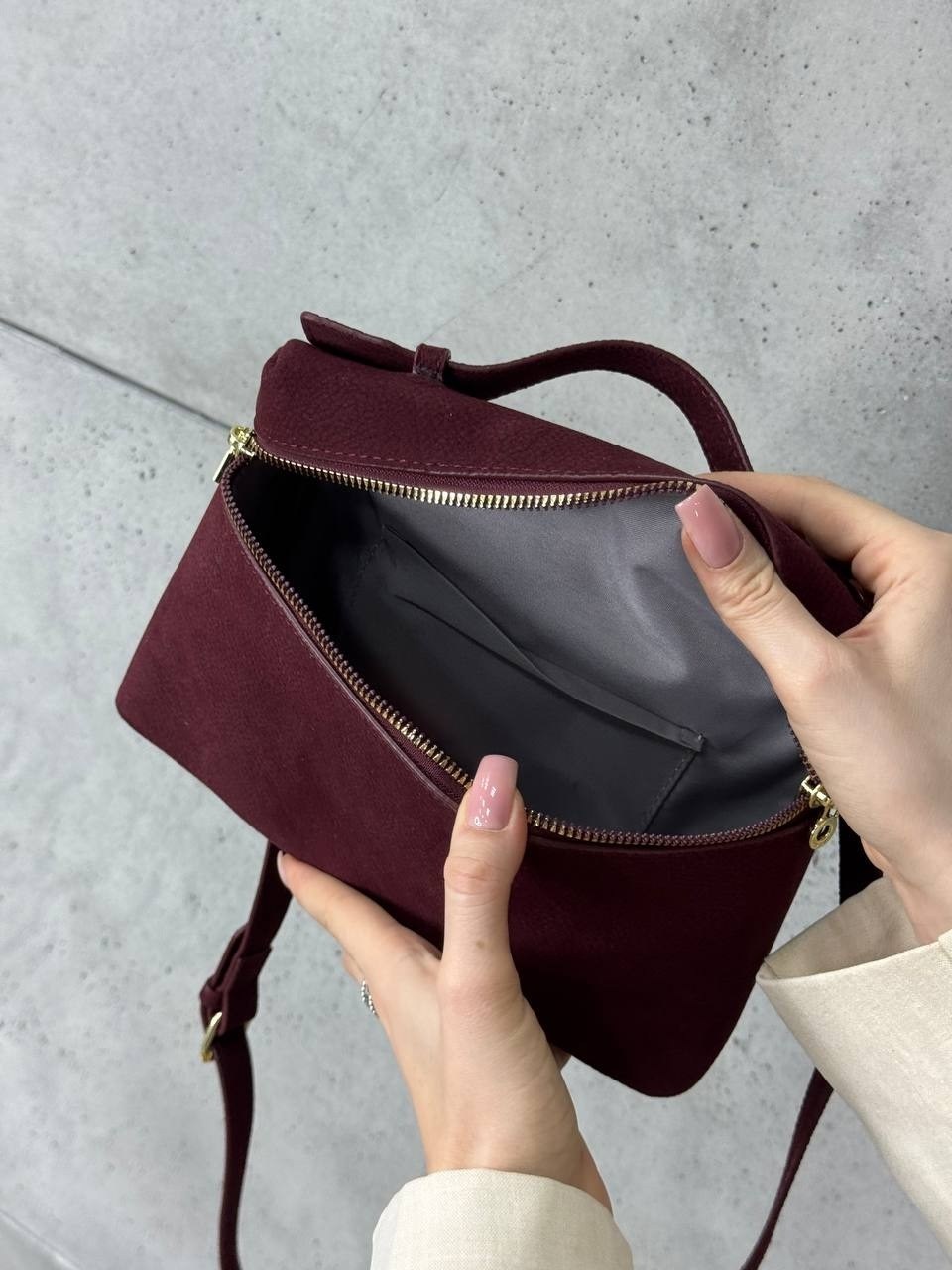 сумка замшевая,модная сумка,сумочка модная,сумка женская через плечо,элегантная сумка